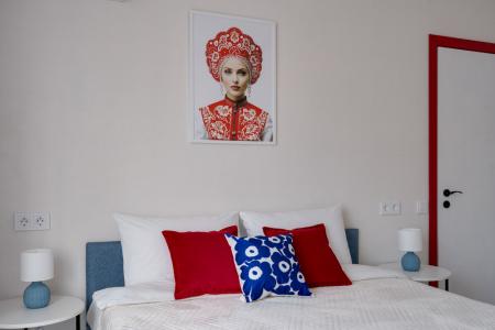 Русская красавица - 5 мин пешком до метро Октябрьское поле