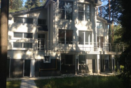 Отличный коттедж среди сосен