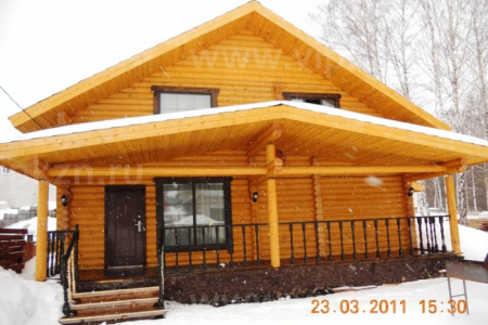 Двухэтажный коттедж посуточно из сруба в черте города Казани