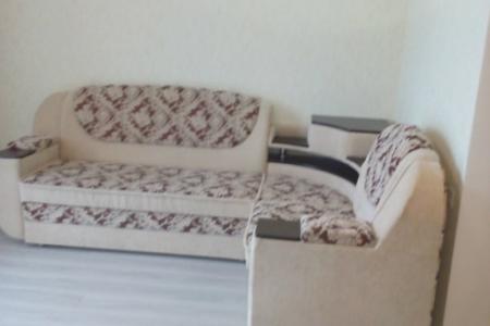 3-х комнатная квартира в центре. Рядом парк, источники, ц.рынок