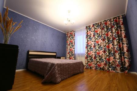 Двухкомнатная квартира в районе БЕЛЭКСПОЦЕНТРА и НИИ БелГУ
