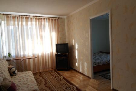 Двухкомнатная в центре курортной и парковой зон в районе проспекта Мира,5а, в 300метрах от Колоннады