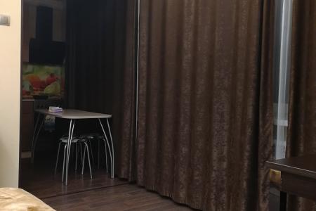 1ком кв возле ТЦ Грин парк, центр города