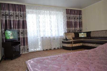 1-к квартира на 8-е Марта, 4.