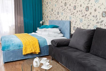 НА Авиаторов с большой ванной