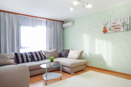 2-комн. квартира, Максима Горького ул, 68, 10/14, площадь:, общая 72 кв.м., с/у совмещённый