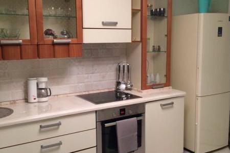 2 кв Торговый Центр "Кристалл"