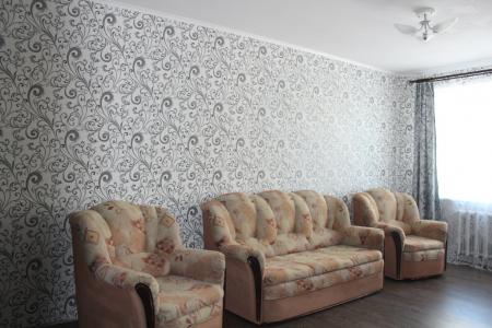 Трехкомнатная квартира с Евро-ремонтом