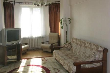 Двухкомнатная, уютная, чистая, без запаха