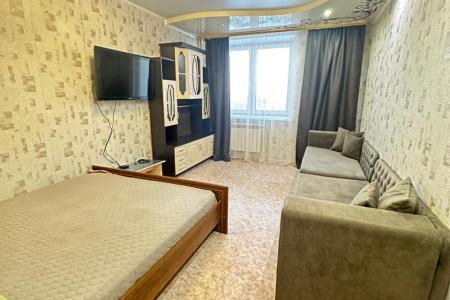 Двухкомнатная квартира недалеко от ЖД вокзала