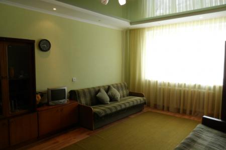 Сдаю посуточно квартиру в центре Феодосии