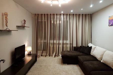 Двухкомнатная квартира возле ЖД-вокзала, ЧИПСа, УралГУФ