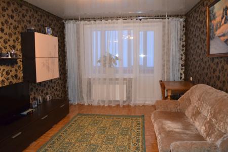 Двухкомнатная квартира на набережной