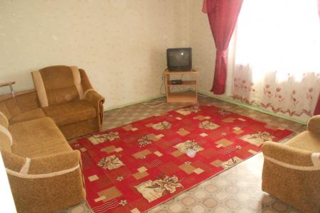 Двушка на Автозаводе(комарова)