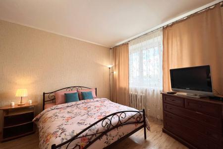 Однокомнатная квартира посуточно на ул. Кооперативная