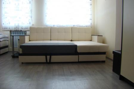 Квартира-студия район ТЦ Тополь