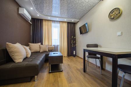 Шикарная квартира с качественным дизайнерским ремонтом, кондиционером и двумя телевизорами