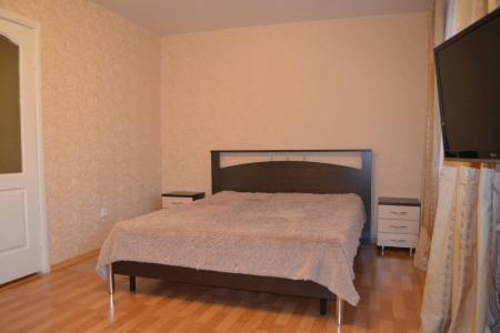 1-к вартира посуточно в Ленинском районе!