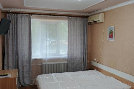 Сдам посуточно 1комн.квартиру в центре Керчи