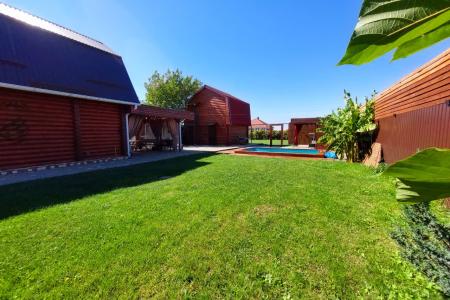 Новотиторовская