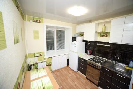 Двухкомнатная квартира,  в центре Хабаровска!