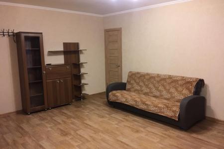 Двухкомнатная на Красрабе