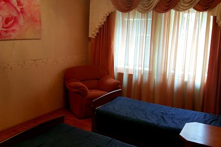 Трехкомнатная квартира посуточно