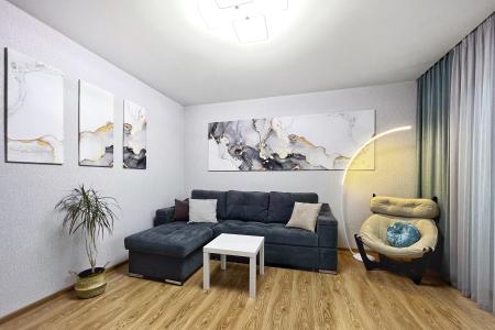 Красивая двухкомнатная квартира с изолированными комнатами в микрорайоне ГГМ!