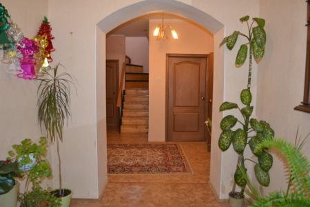 Двухэтажный дом