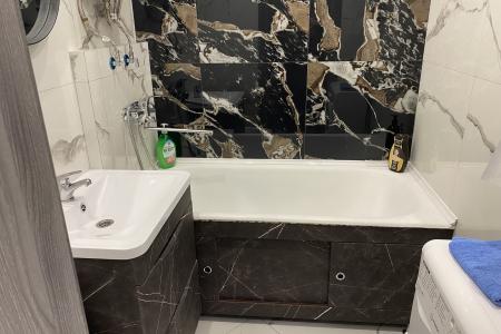 Двухкомнатная квартира в центре города.