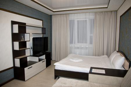 Люксовая двухкомнатная у ДК Металлургов