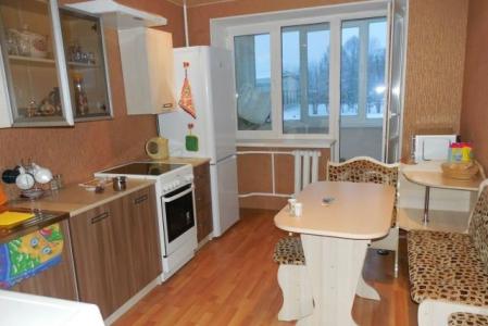 сдам 1ком.квартиру посуточно командировочным и гостям города