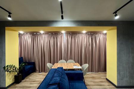 Находимся в самом центре Волгограда. Ж/д вокзал 5-7 минут пешком, все достопримечательности рядом.