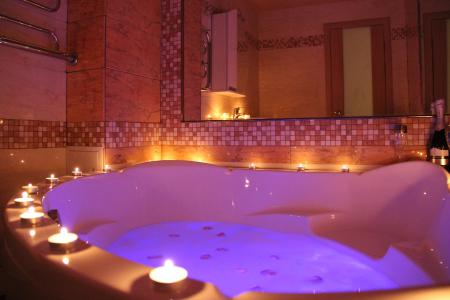 Сдам посуточно шикарную двухкомнатную квартиру студию