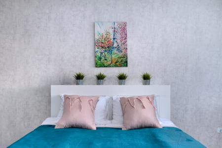 Шикарная студия с прекрасным видом на реку Обь