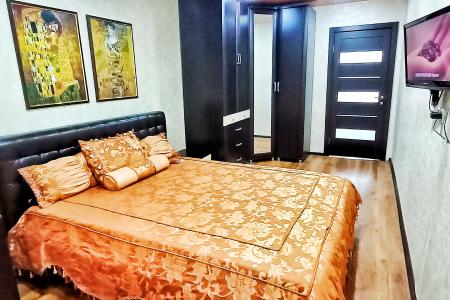 Двухкомнатная квартира на Ленинского комсомола