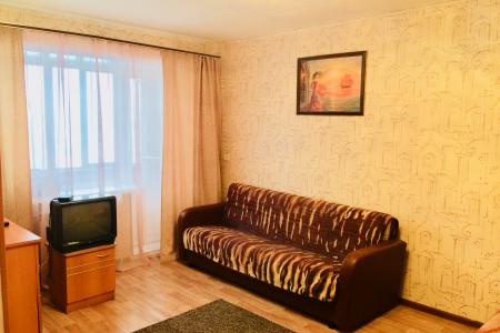 1-к квартира,30м^2,4/5 эт,Вагонка