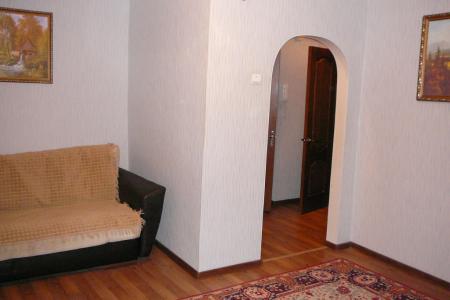 Однокомнатная квартира на Ленинском просп., ост. Димитрова, ВАТУ