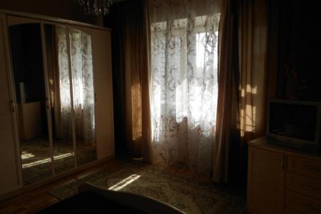 Сдам 1-к квартиру, ул.Короленко 91 Центр.Спартак.