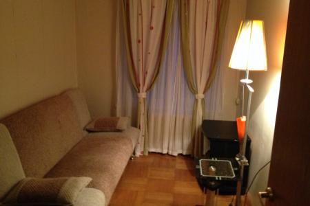 Двушка у метро!