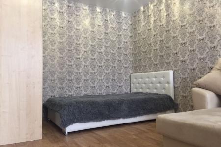 Квартира с евро ремонтом возле лапландии