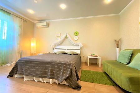 Мегаполис на ул. 40-лет Октября, д. 8-158