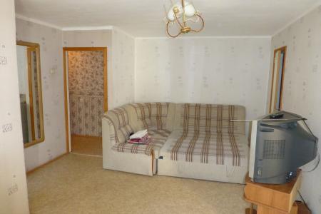 Трёхкомнатная квартира в Петропавловске-Камчатском, ул.Ленинская д.67 (3000/сутки)