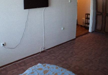 Сдам 1 ком квартиру посуточно!