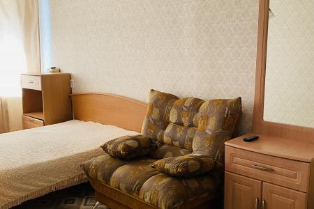 посуточно 1 ком. кв. в центре г. Чита