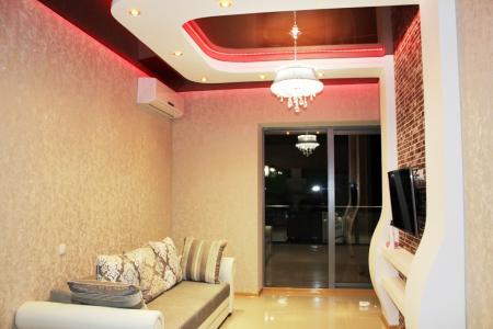 Квартира в элитном комплексе с бассейном