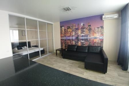 Однокомнатная новая квартира с хорошим ремонтом