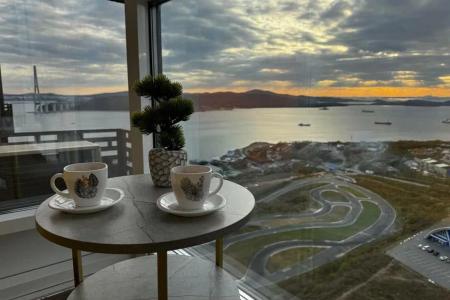 Pоскошная квaртиpа с панорамным видом на акваторию