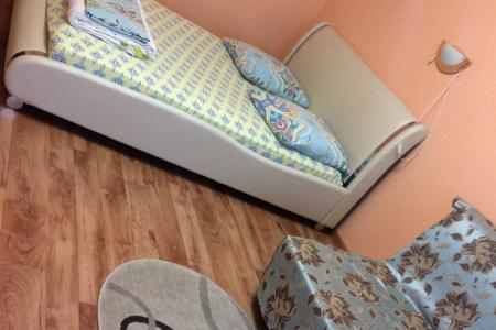 Однокомнатная квартира возле "МЭТРО"