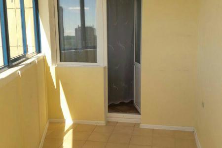 Сдаю 2х на адоратского 7/12 60 кв м